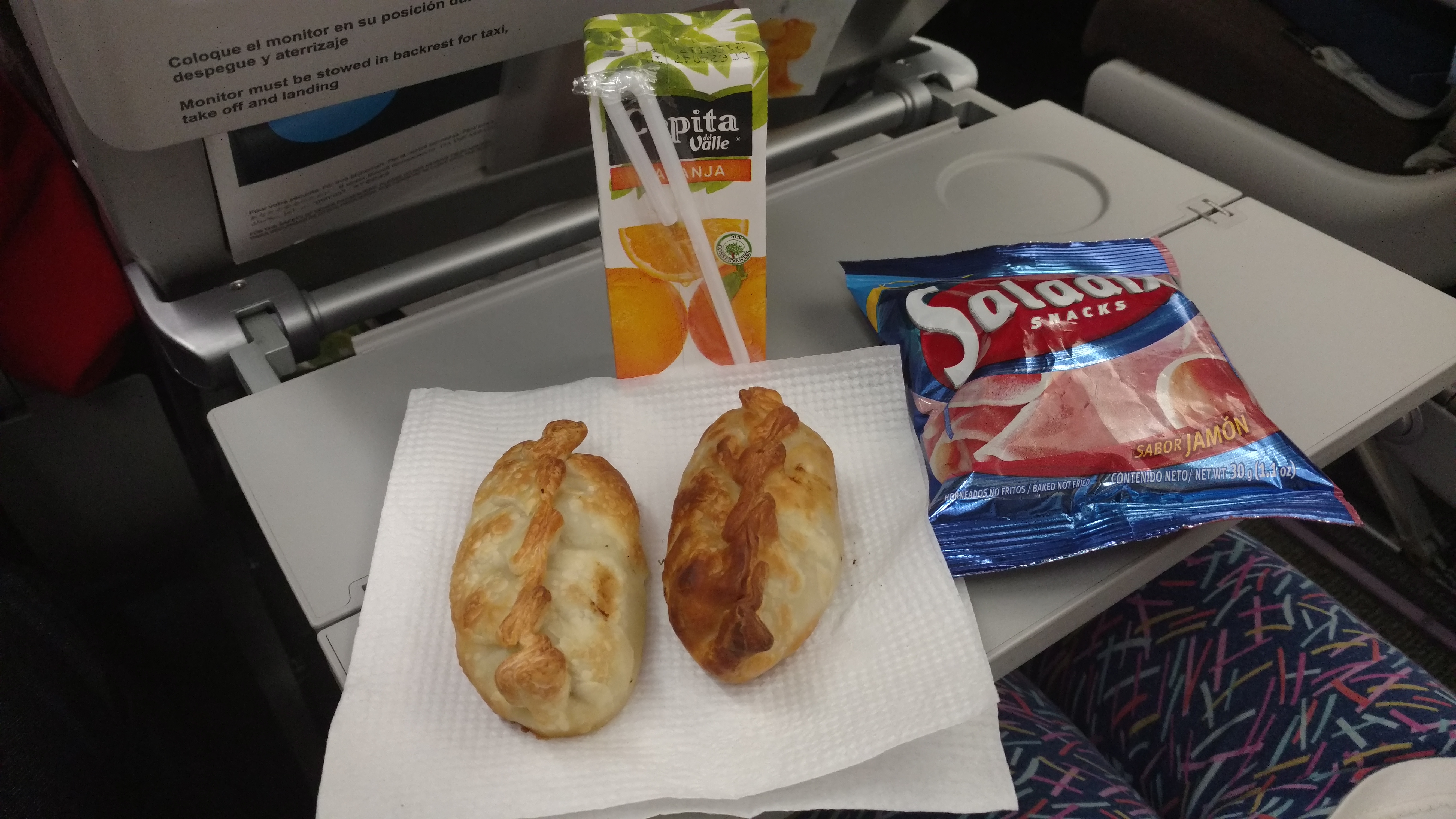 level, volar con level, comida a bordo, reporte de vuelo, low cost, barcelona